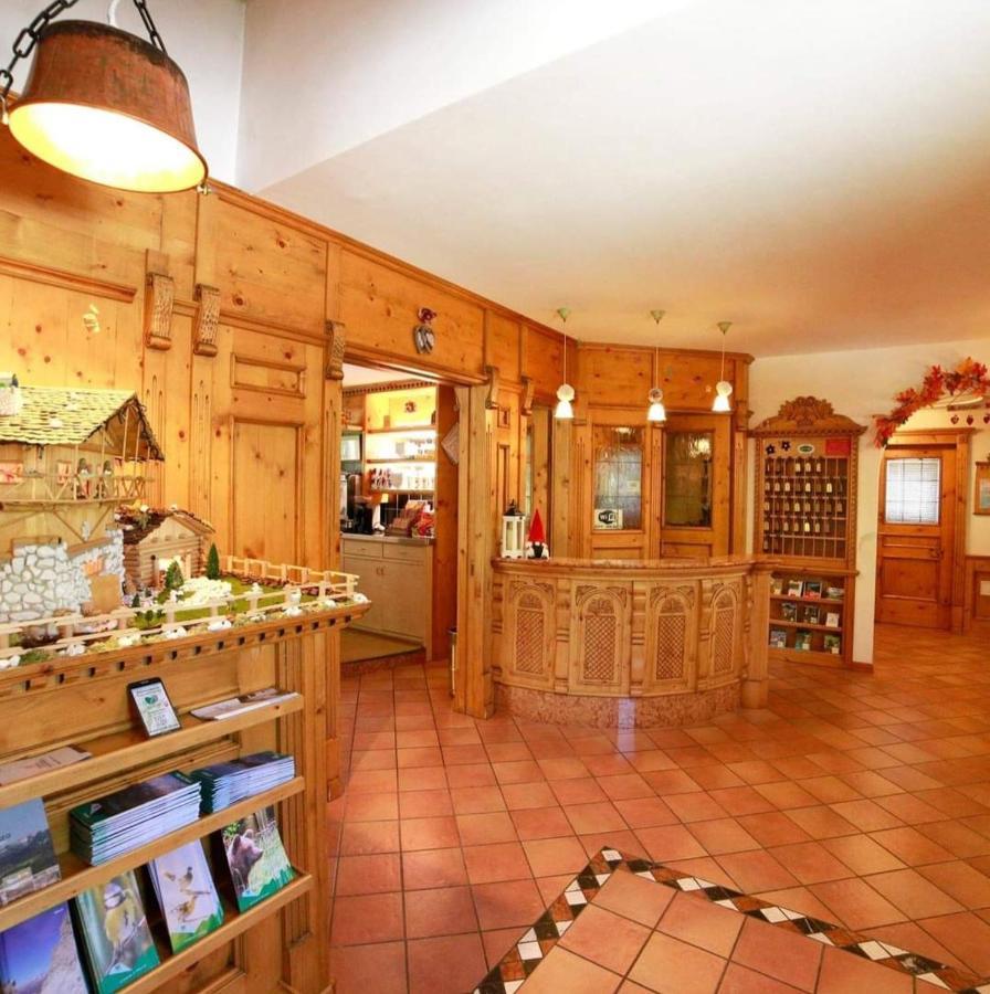 Hotel Fantelli Folgarida Ngoại thất bức ảnh