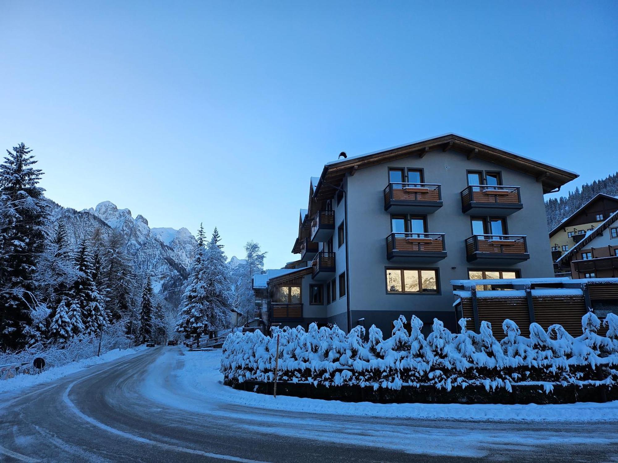 Hotel Fantelli Folgarida Ngoại thất bức ảnh