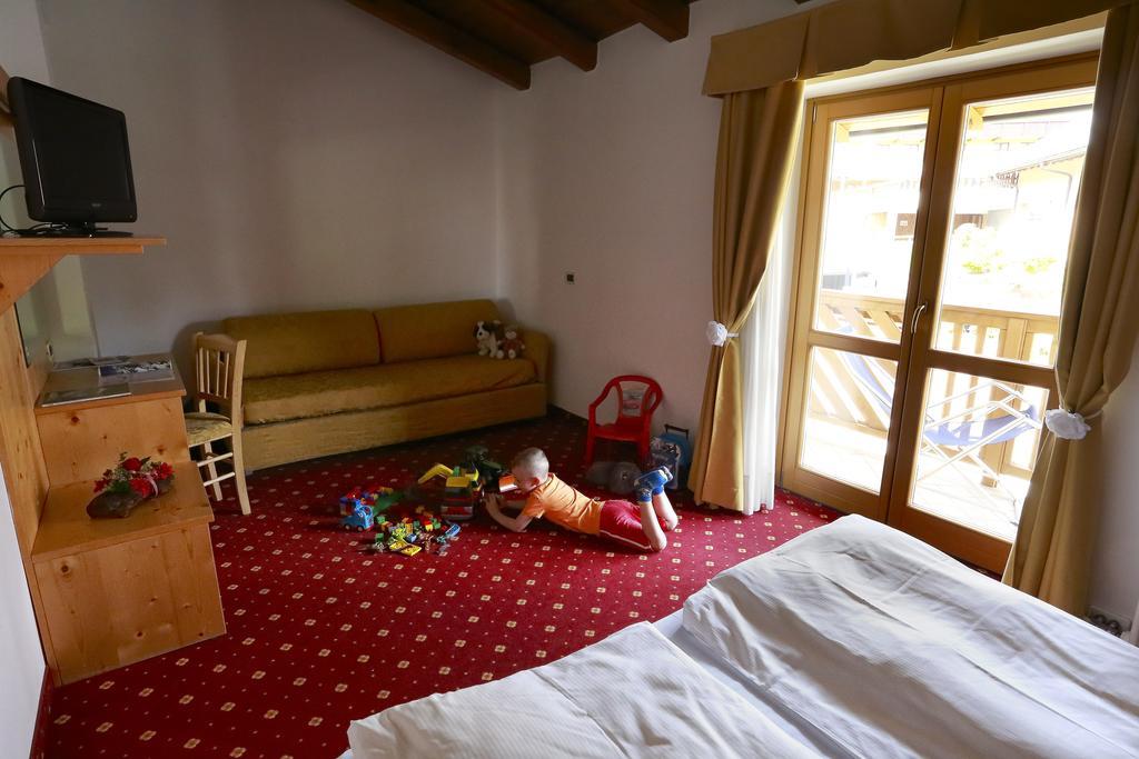 Hotel Fantelli Folgarida Ngoại thất bức ảnh