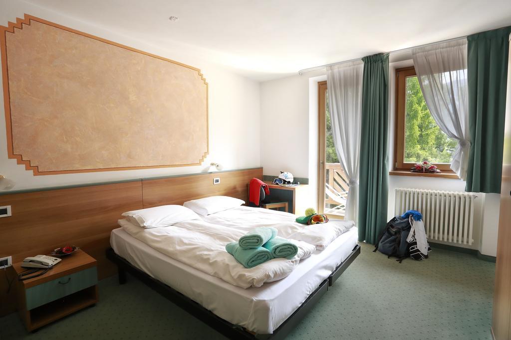 Hotel Fantelli Folgarida Ngoại thất bức ảnh